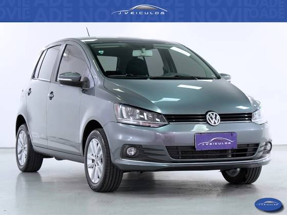 VOLKSWAGEN FOX 1.6 MSI TOTAL FLEX CONNECT 4P MANUAL VOLKSWAGEN FOX 1.6 MSI TOTAL FLEX CONNECT 4P MANUAL